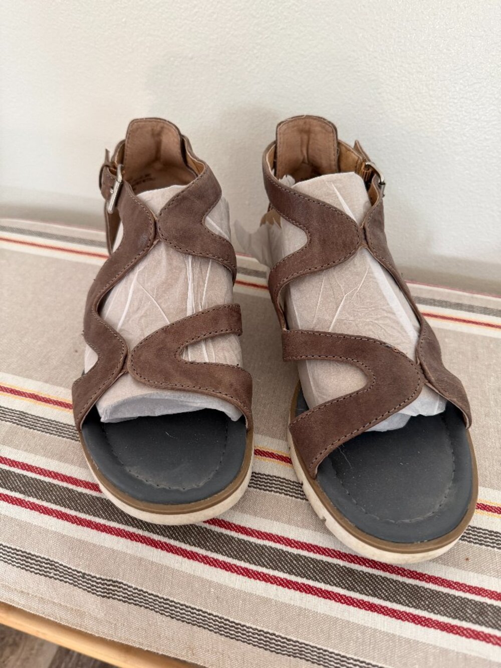 SOFFT Malana Buckle Sandals 7.5